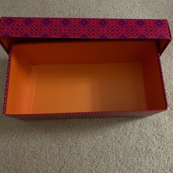 Tory Burch Shoe Box - Picture 2 of 2